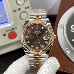 Rolex Datejust II 41mm Rose Gold Case Brown Dial Diamond Markers with Jubilee Bracelet