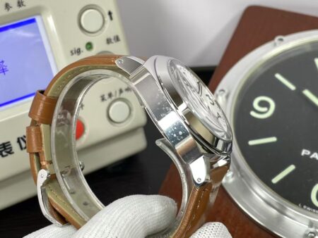 Panerai Luminor Marina 44mm PAM 113 White Dial Brown Leather Strap OP XI Manual Winding Movement - Image 6