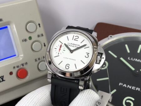 Panerai Luminor Due Luna Rossa PAM 1342 Clone P.6000 Movement White Dial Black Rubber Strap - Image 4