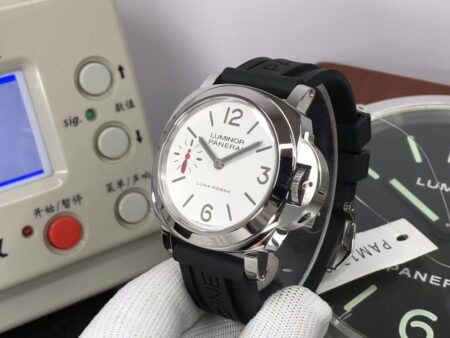 Panerai Luminor Due Luna Rossa PAM 1342 Clone P.6000 Movement White Dial Black Rubber Strap - Image 5