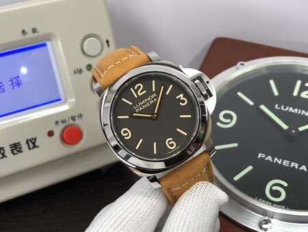 Panerai Luminor Marina Base PAM 390 ETA 6497-2 Hand Winding Movement Black Dial Brown Leather Strap - Image 2