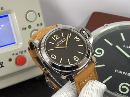 Panerai Luminor Marina Base PAM 390 ETA 6497-2 Hand Winding Movement Black Dial Brown Leather Strap - Image 4