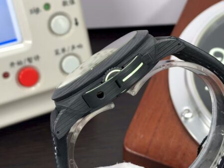 Panerai PAM 1118 Luminor Marina 44mm Black Carbon Case Black Dial Super Clone P.9010 Movement - Image 7