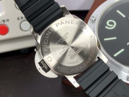 Panerai PAM 389 Luminor Submersible Amagnetic Black Dial Black Rubber Strap Super Clone P.9000 Movement - Image 8