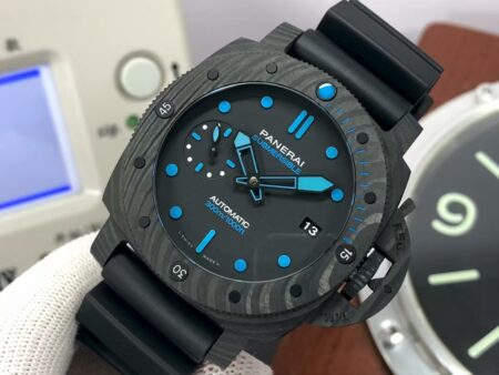 Panerai PAM 960 Submersible 42mm CarboTech Super Clone P.9000 Movement Black Dial Black Rubber Band - Image 3