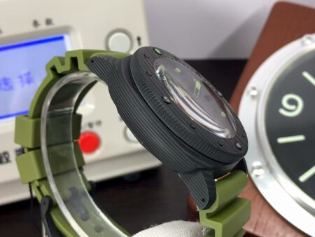 Panerai PAM 961 Submersible Marina Militare CarboTech Super Clone P.9010 Black Dial Green Rubber Band - Image 6