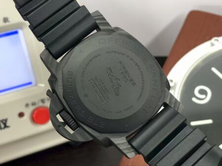 Panerai PAM 960 Submersible 42mm CarboTech Super Clone P.9000 Movement Black Dial Black Rubber Band - Image 8