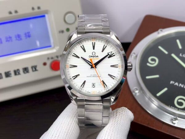 Omega Seamaster Aqua Terra 150m Master Stainless Steel Case White Dial Super Clone 8900 Movement