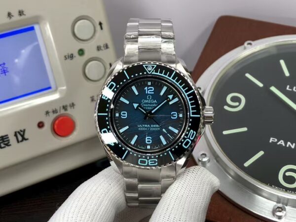 Omega Planet Ocean 45.5mm Ultra Deep 215.30.46.21.03.002 Clone 8912 Movement Blue Dial