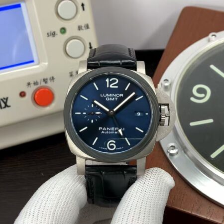 Panerai PAM 1279 Luminor GMT Titanium Case Blue Dial Super Clone P.9010 Movement