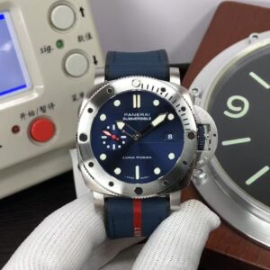 Panerai Submersible Luna Rossa PAM 1391 44mm Super Clone P.900 Movement Blue Dial Blue Rubber Strap