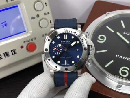 Panerai Submersible Luna Rossa PAM 1391 44mm Super Clone P.900 Movement Blue Dial Blue Rubber Strap