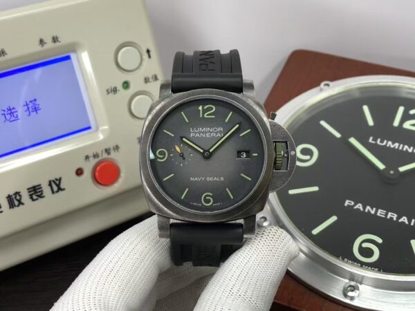 Panerai PAM 1412 Luminor Marina Navy Seals 44mm Super Clone P.9010 Movement Grey Dial Rubber Band