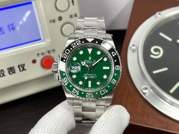 Rolex GMT-Master II 126729VTNR DD3285 Movement Green/Black Ceramic Bezel Green Dial