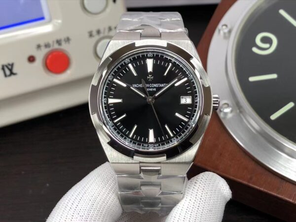 1:1 Replica Vacheron Constantin Overseas 4500V Stainless Steel Case Black Dial Clone 5100 Movement