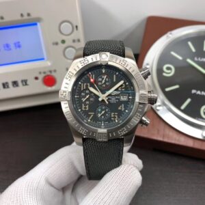 Breitling Avenger Bandit 45mm E1338310.M534.253S.E20DSA.2 Titanium Case Asia 7750 Movement