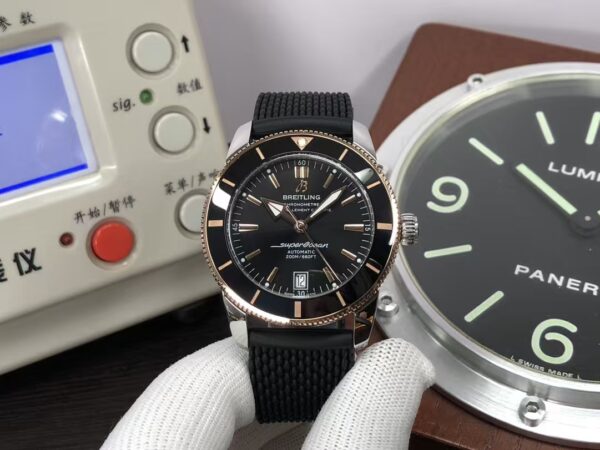Breitling Superocean Heritage II 42mm UB2010121B1S1 Black Ceramic Bezel Clone B20 Movement