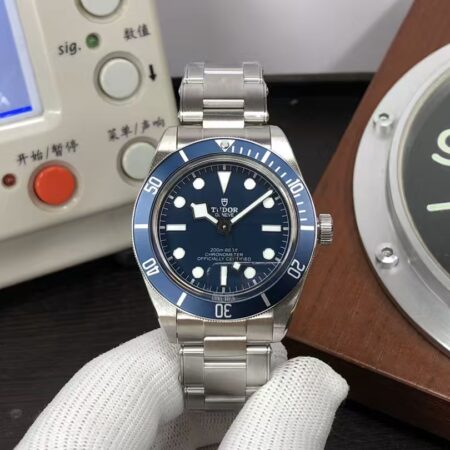 Tudor Black Bay 1958 M79030b-0001 39mm Blue Bezel Blue Dial Clone ETA Movement