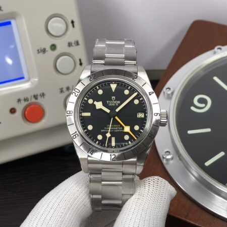 Tudor Black Bay Pro GMT M79470 39mm Black Dial Clone ETA 2836 Movement