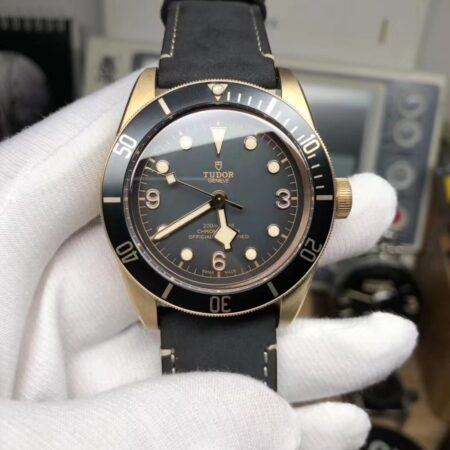 Tudor Black Bay Bronze Case Gray Dial Deep Grey Leather Strap Clone MT5612 Movement