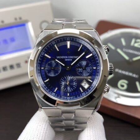 Vacheron Constantin Overseas Chrono 5500V Stainless Steel Case Blue Dial Valjoux 7750 Movement