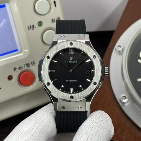 Hublot Classic Fusion 38mm 565.NX.1470.RX Black Dial Black Rubber Band Clone HUB1110 Movement