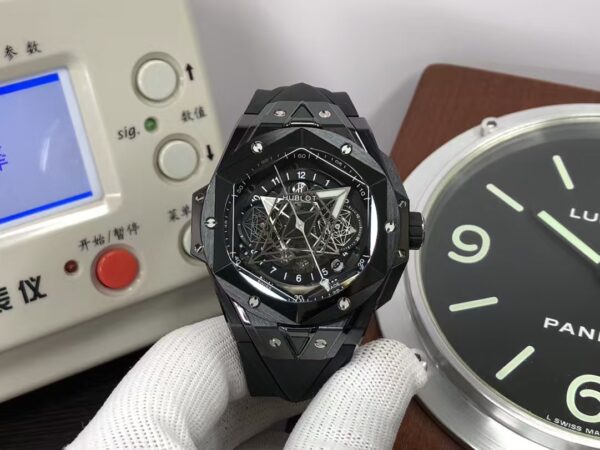 Hublot Big Bang Sang Bleu II 418.HX.1114.RX.MXM20 Black Ceramic Case Clone HUB1240 Movement
