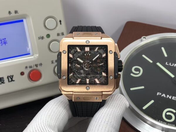 Hublot Square Bang Unico 821.OX.0180.RX Rose Gold Case Skeleton Dial Clone HUB1280 Movement