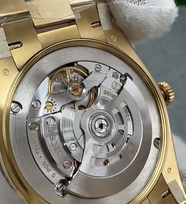 RC 3235 Movement