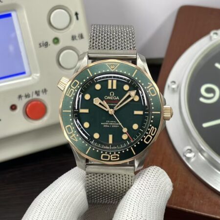 Replica Omega Bronze Gold Green