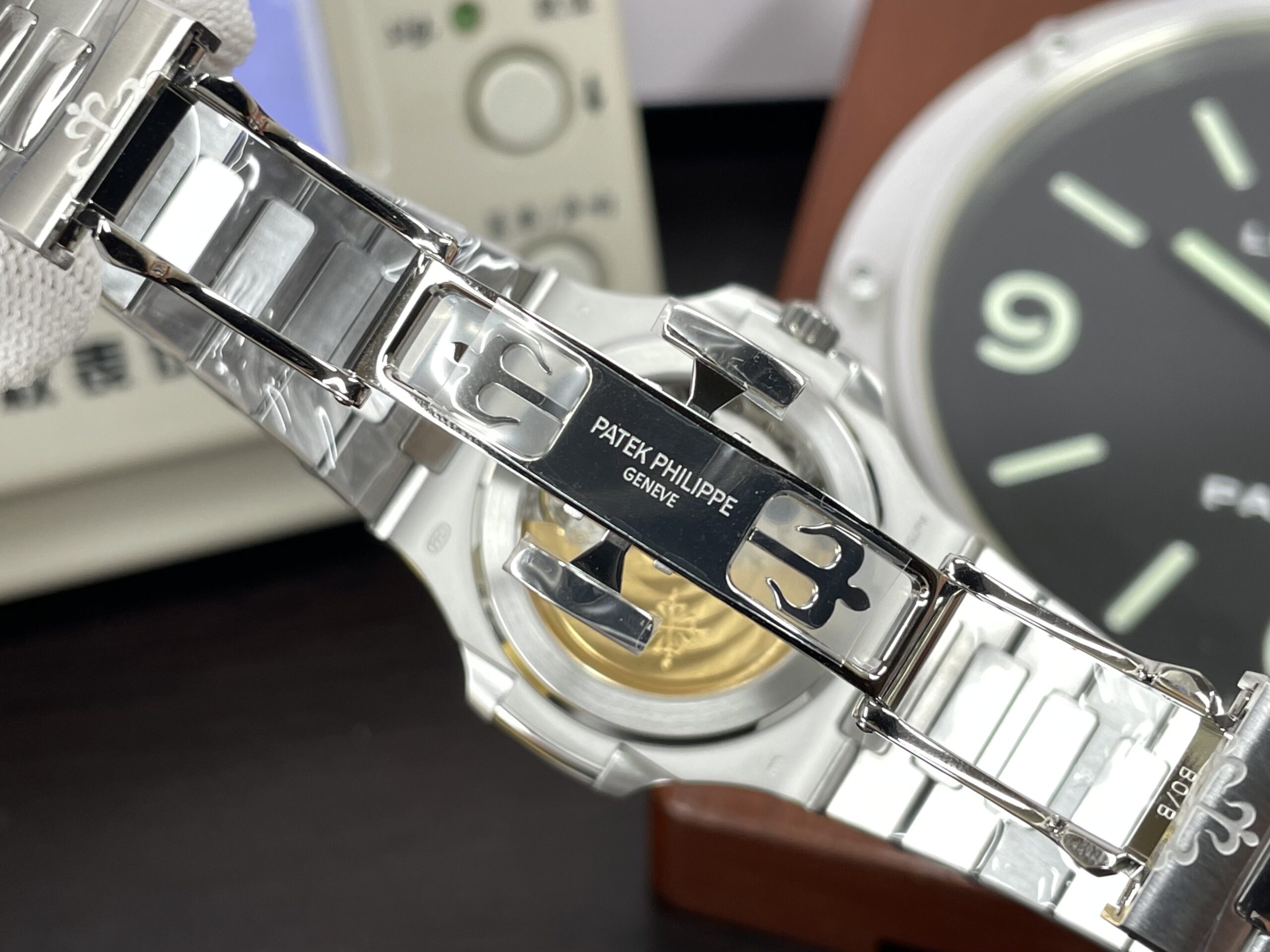 Replica Patek Philippe Nautilus 5811 Weighted Blue Dial Clone 330 Movement - Image 12