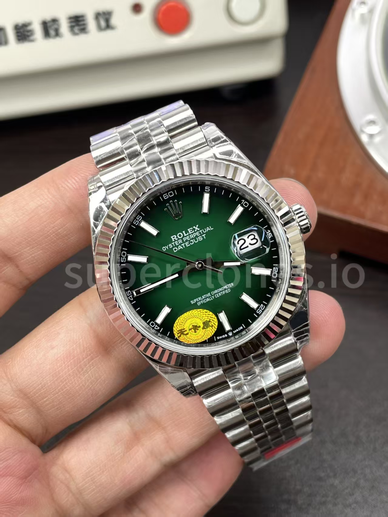 Replica Rolex 2026 Datejust II Ombre Green Dial with Free-Sprung Balance Super Clone 3235 Movement - Image 2