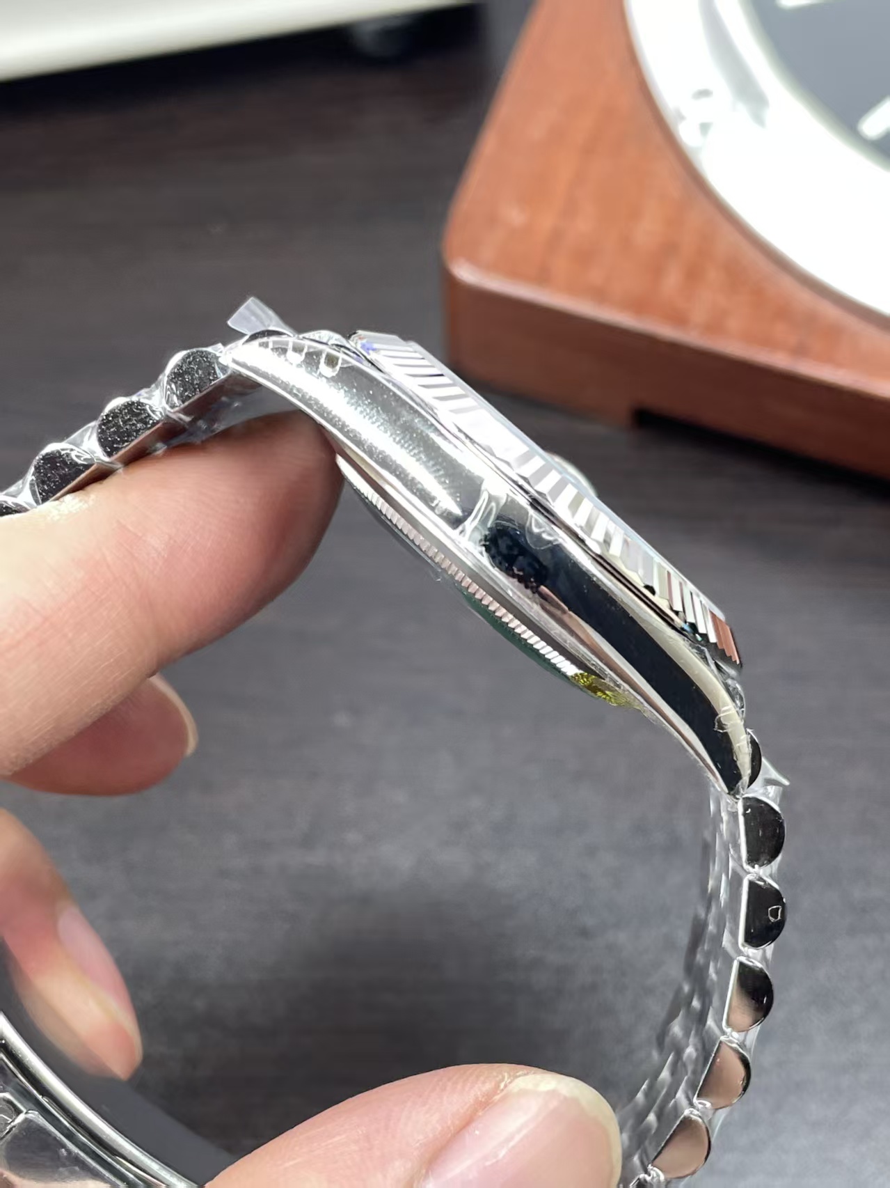 Replica Rolex 2026 Datejust II Ombre Green Dial with Free-Sprung Balance Super Clone 3235 Movement - Image 5